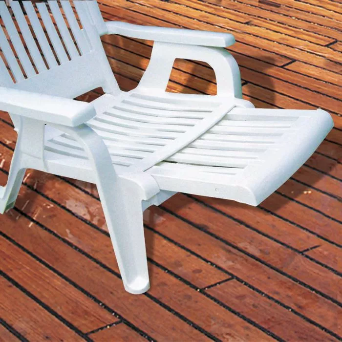 Grosfillex Bahia Extra-Wide Stacking Deck Chairs, White | Shop