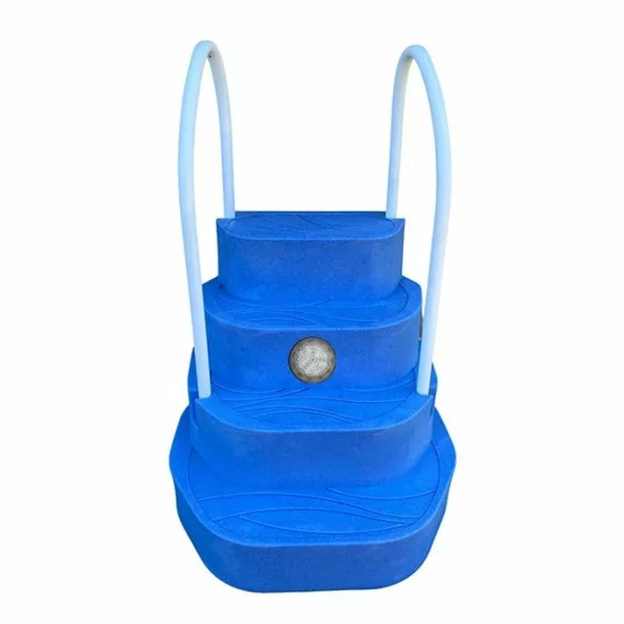 Smart LED Light in Pool Step