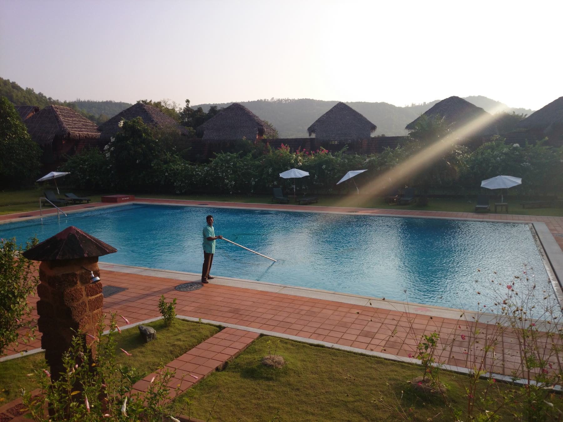 How To Clean Your Pool